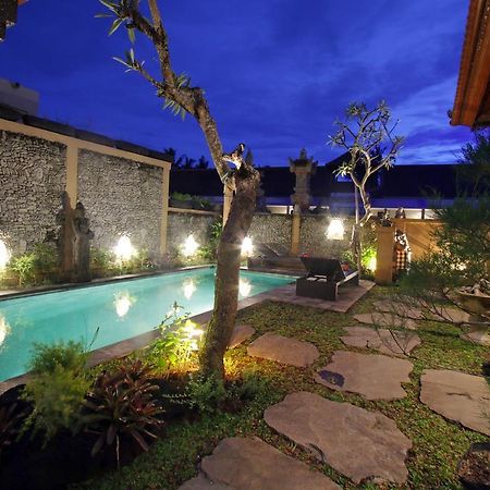 Pondok Wira Ubud Hotel Exterior photo