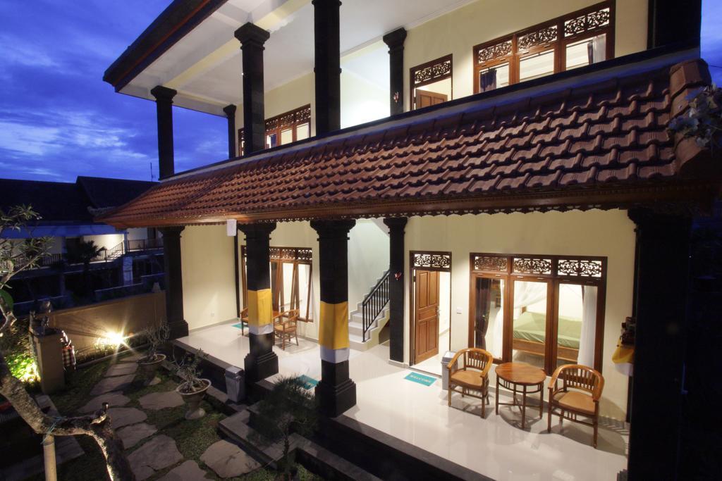 Pondok Wira Ubud Hotel Exterior photo