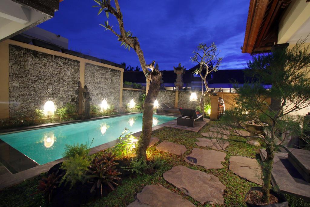 Pondok Wira Ubud Hotel Exterior photo